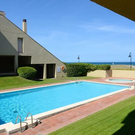 Del Golf Apartment *